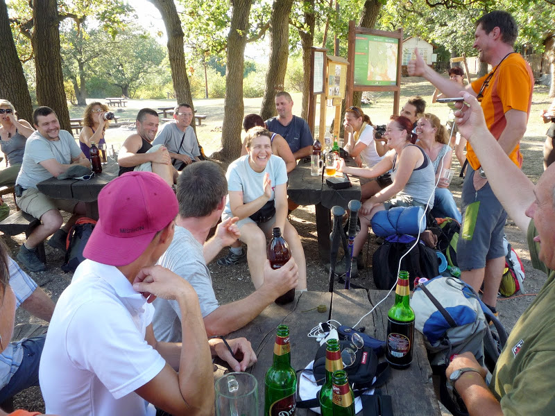 A hangulat és az égbolt derűlt !